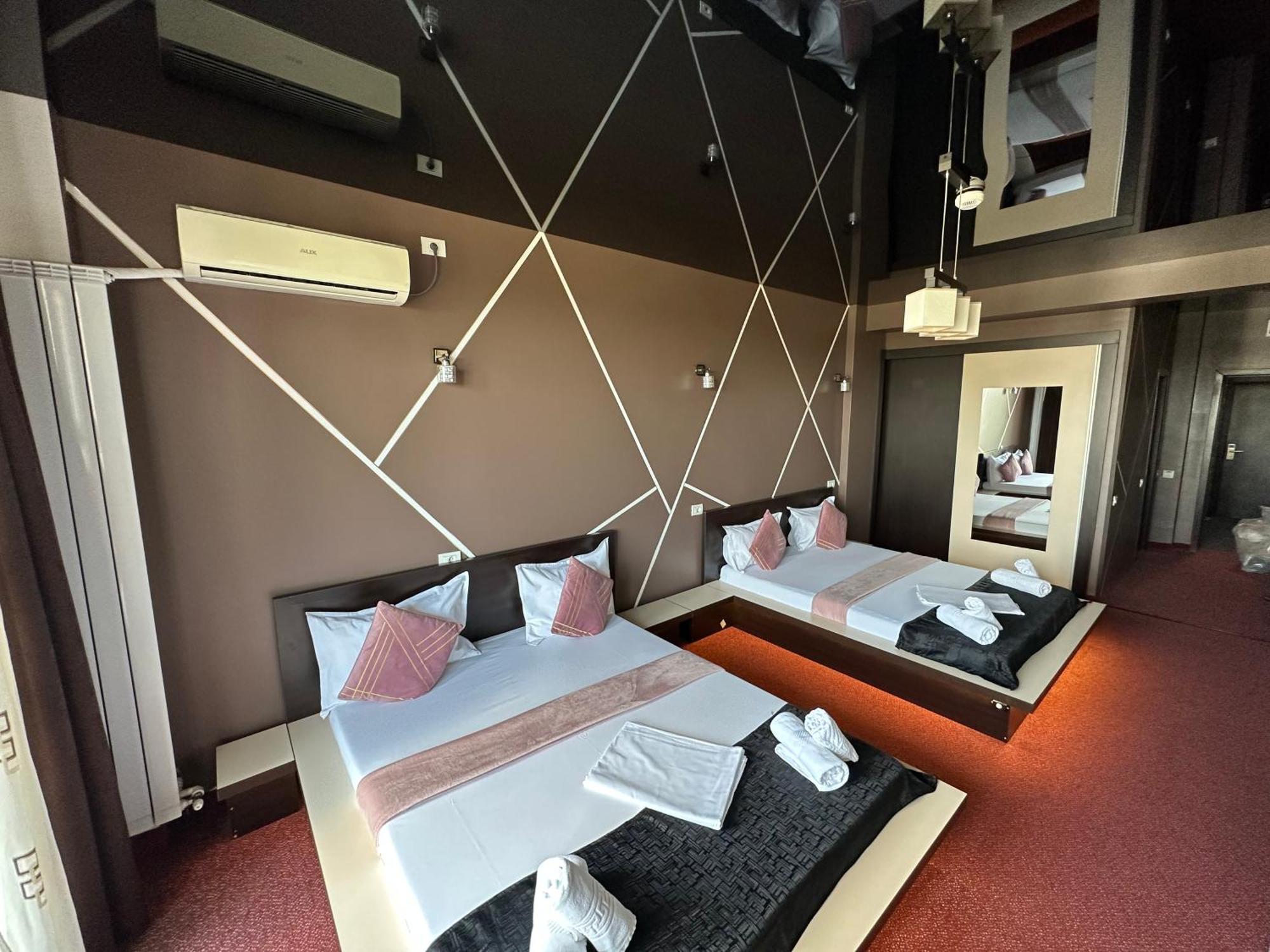 Hotel Sweet Navodari Dış mekan fotoğraf